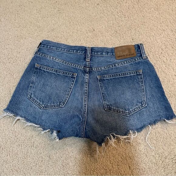 Aritzia the Denim Forum the Yoko Short size 27 shorts - Picture 5 of 7